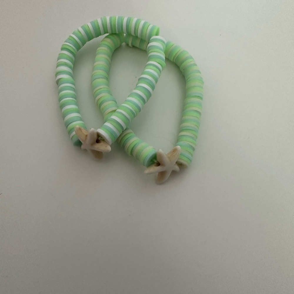 Bracelets - Picture 7 of 8